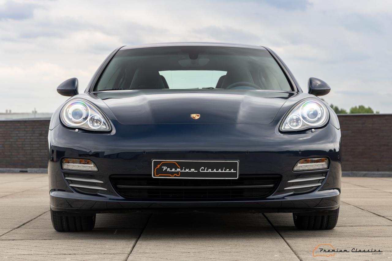 2010 Porsche Panamera 4S