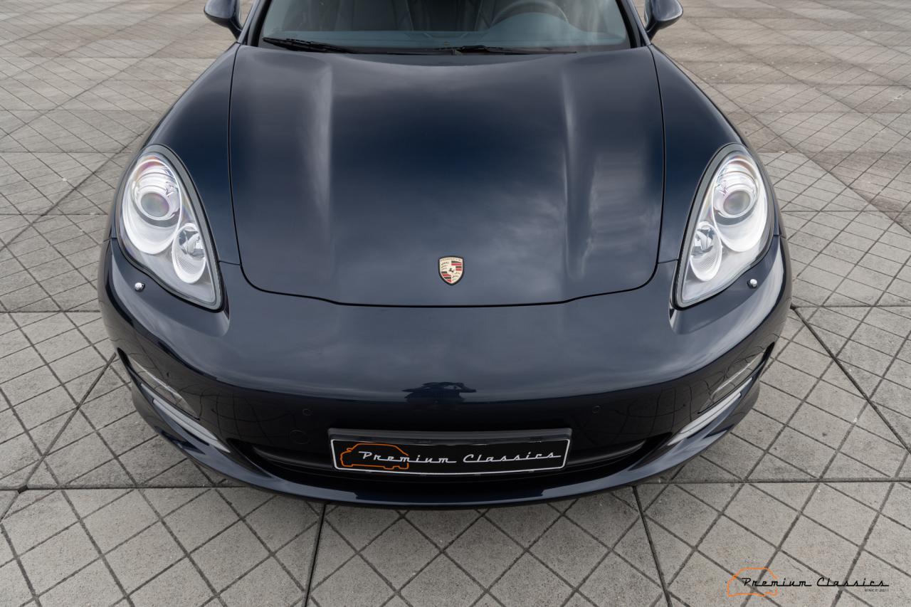 2010 Porsche Panamera 4S