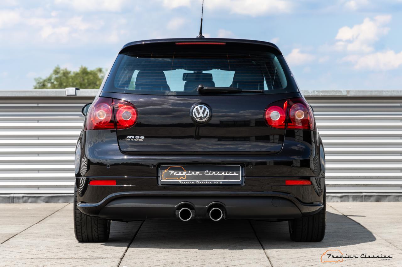 2009 Volkswagen Golf R32