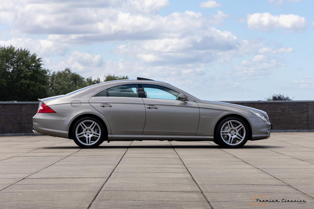 2004 Mercedes - Benz CLS55 AMG W219