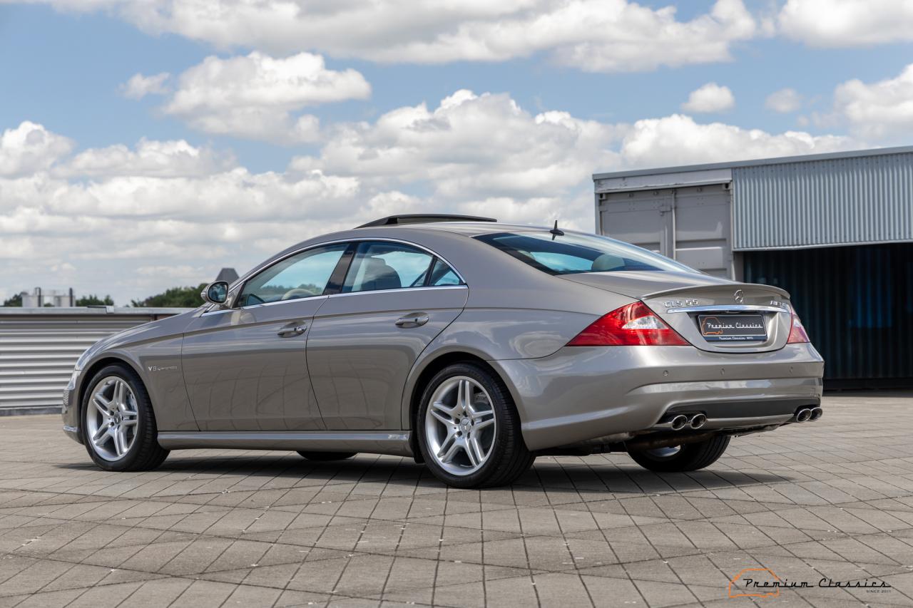 2004 Mercedes - Benz CLS55 AMG W219