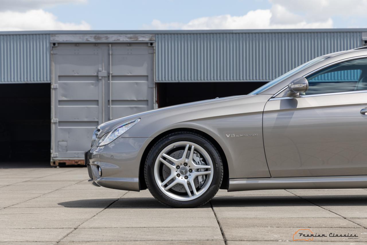 2004 Mercedes - Benz CLS55 AMG W219