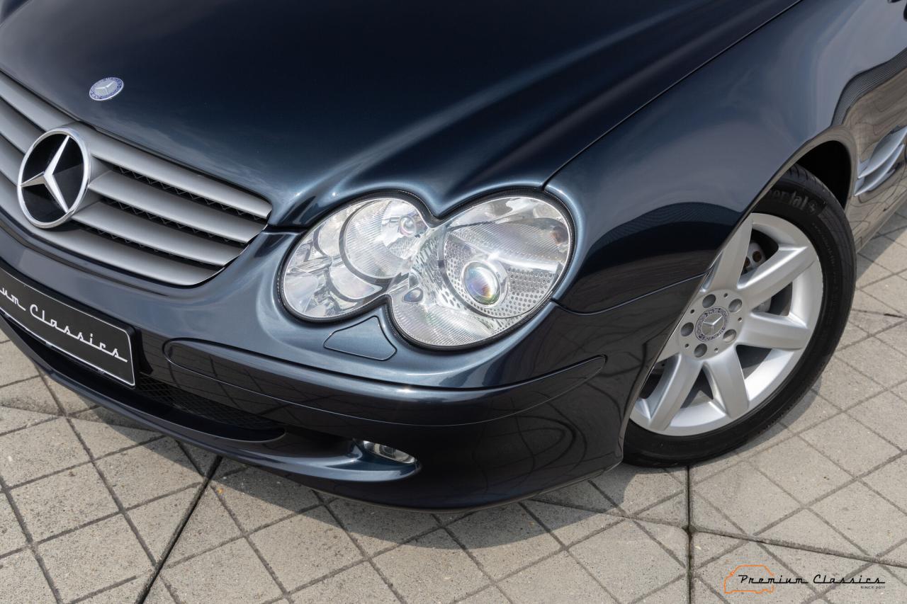 2002 Mercedes - Benz SL500 R230