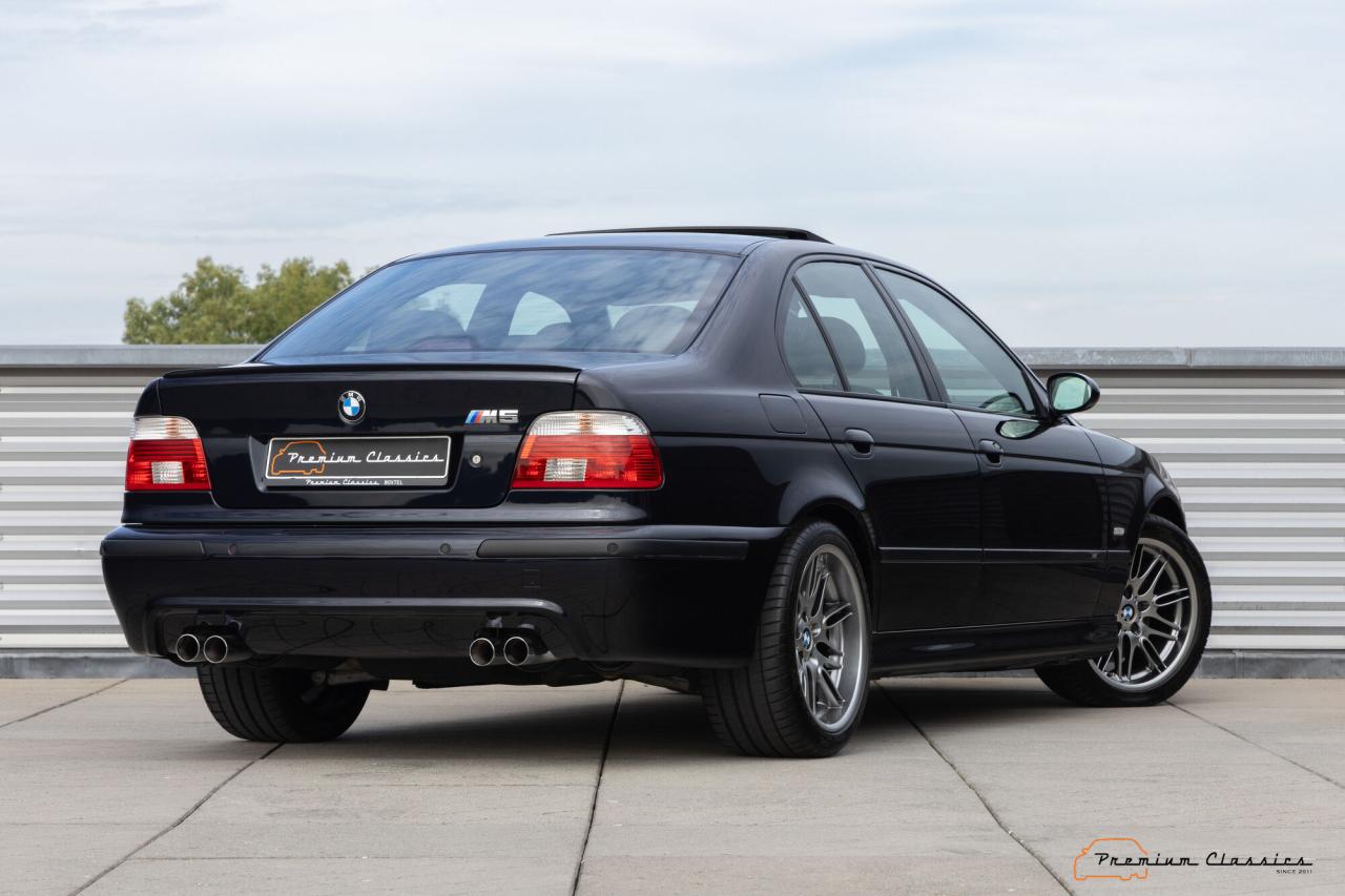 2003 BMW M5 E39 LCI