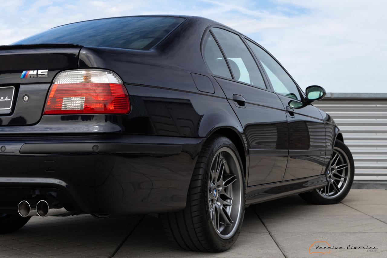 2003 BMW M5 E39 LCI