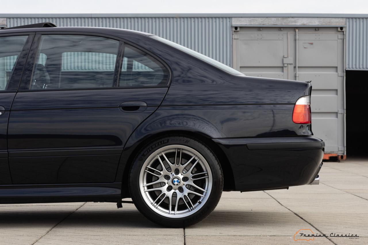 2003 BMW M5 E39 LCI