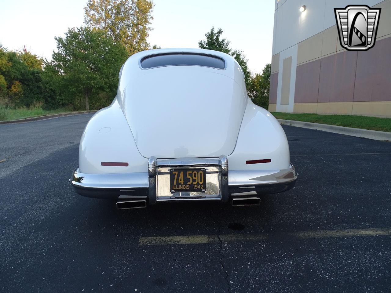 1942 Buick Custom