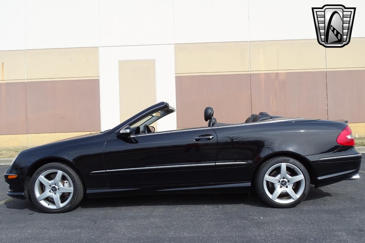 2007 Mercedes - Benz CLK550