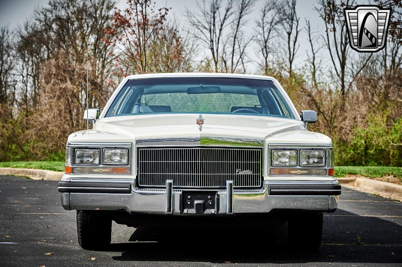 1984 Cadillac Coupe DeVille