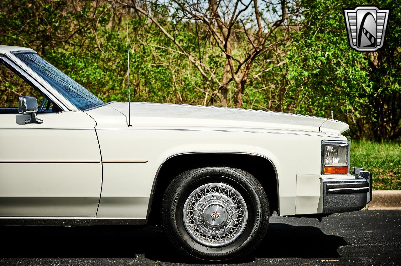 1984 Cadillac Coupe DeVille