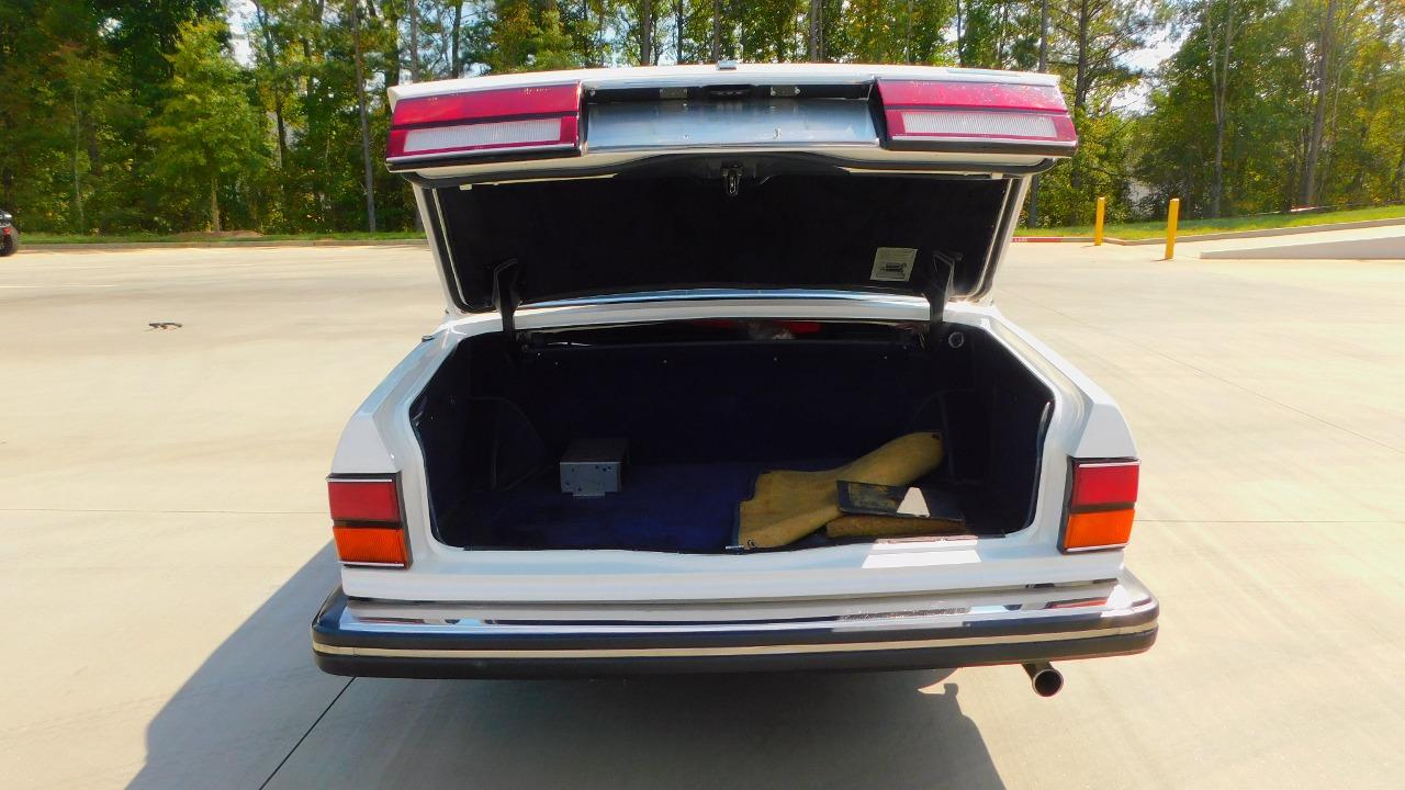 1989 Rolls - Royce Silver Spur