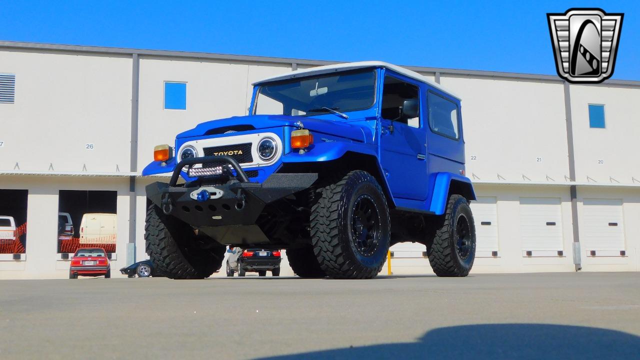 1974 Toyota FJ40