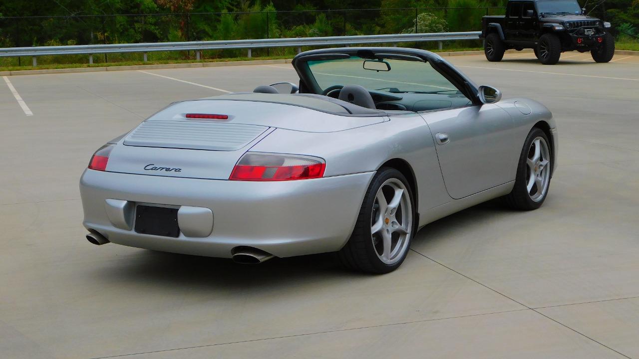 2003 Porsche 911