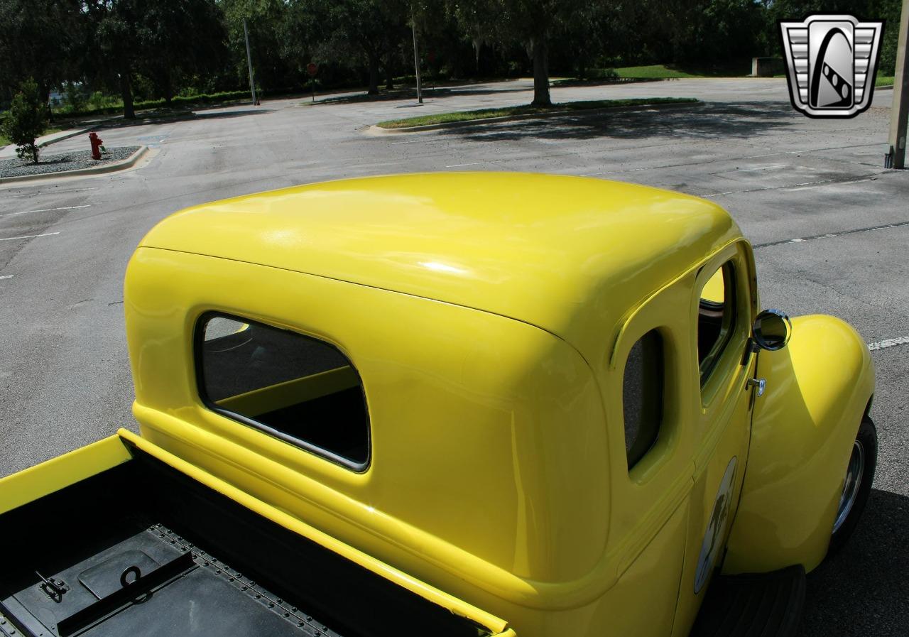 1946 Ford Custom