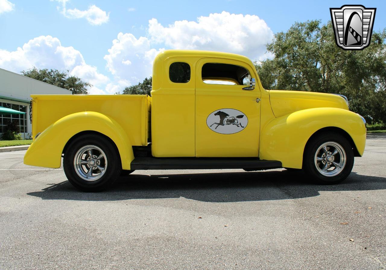 1946 Ford Custom