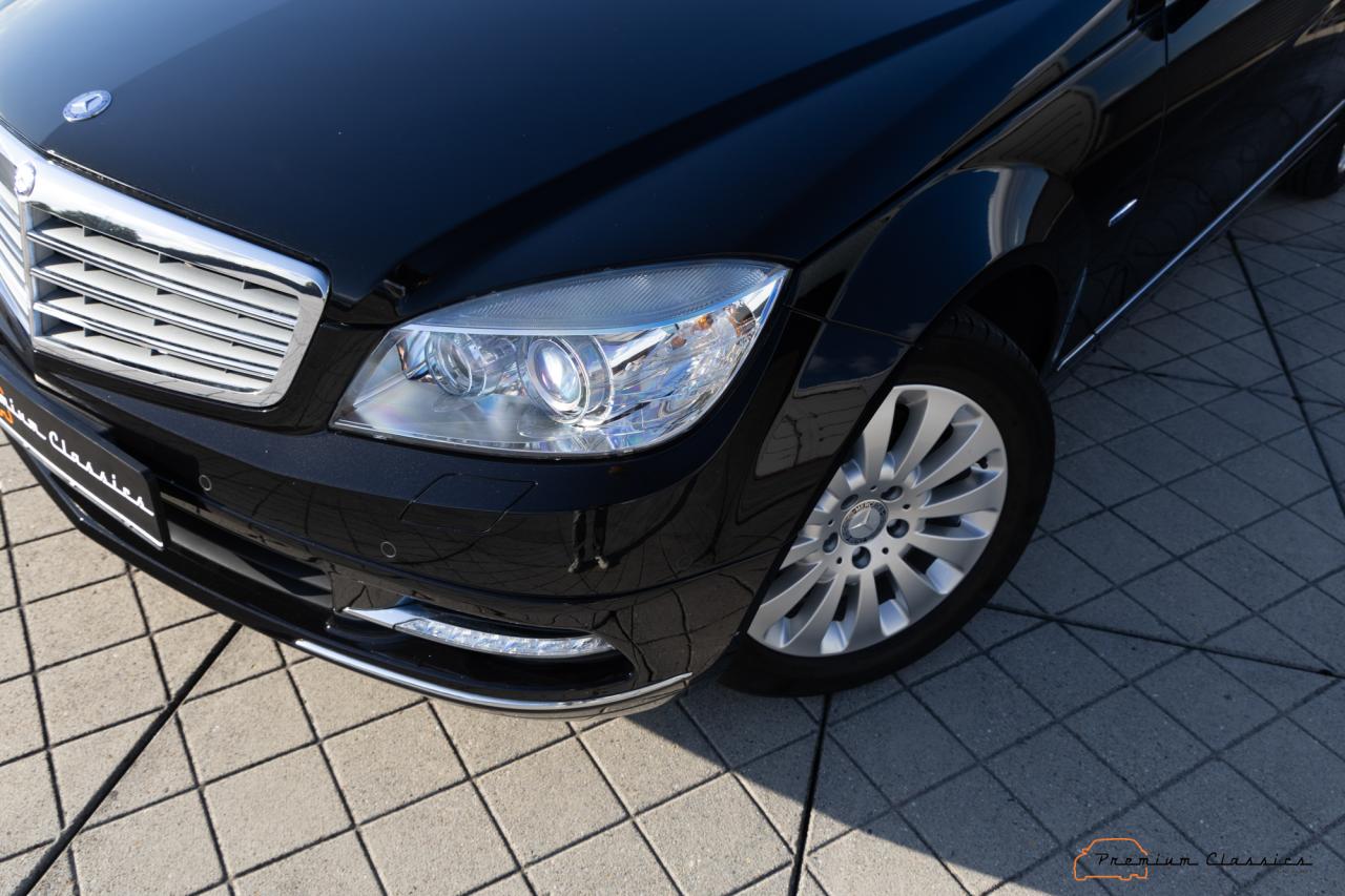 2010 Mercedes - Benz C250 CGI S204