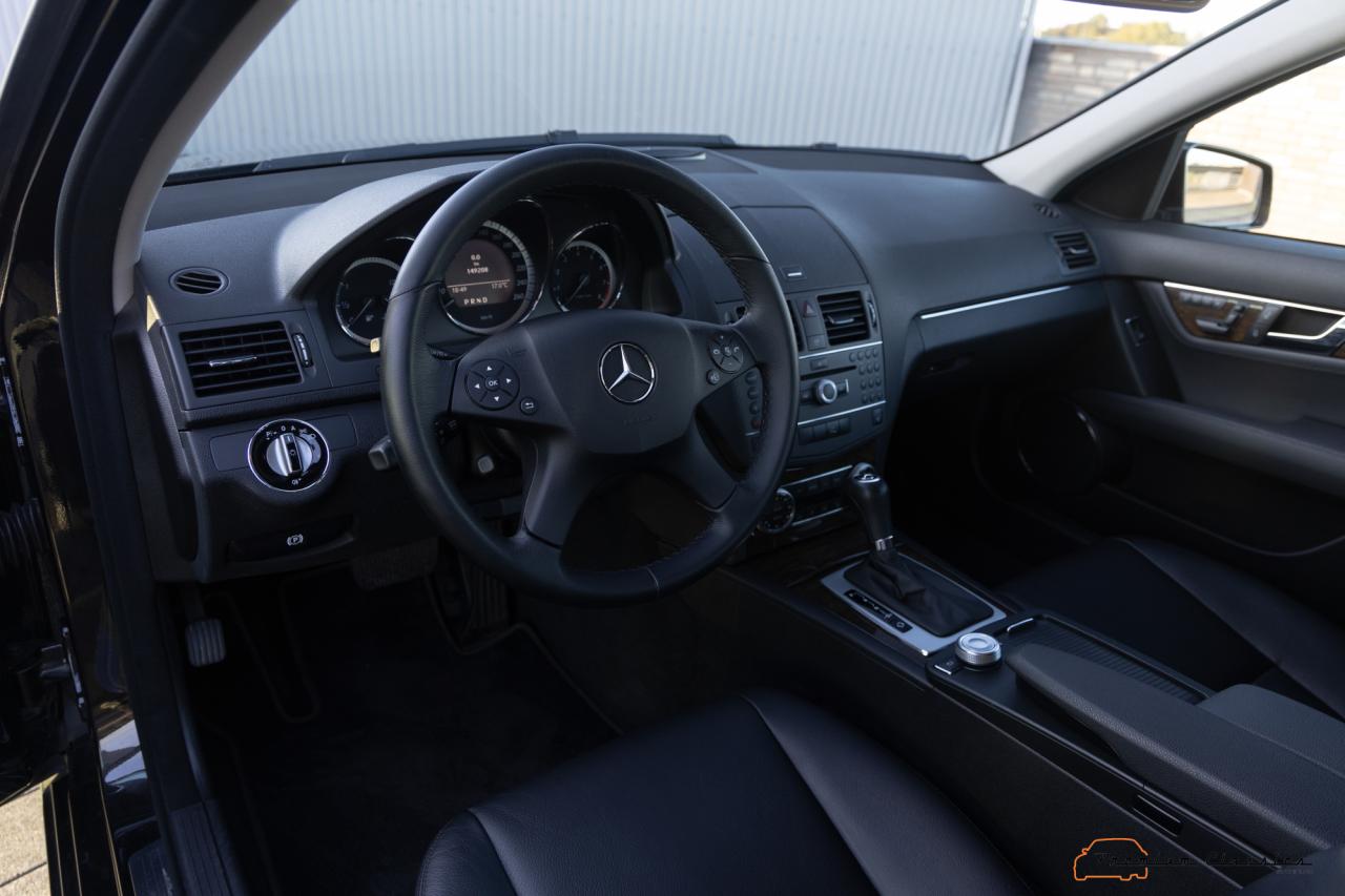 2010 Mercedes - Benz C250 CGI S204