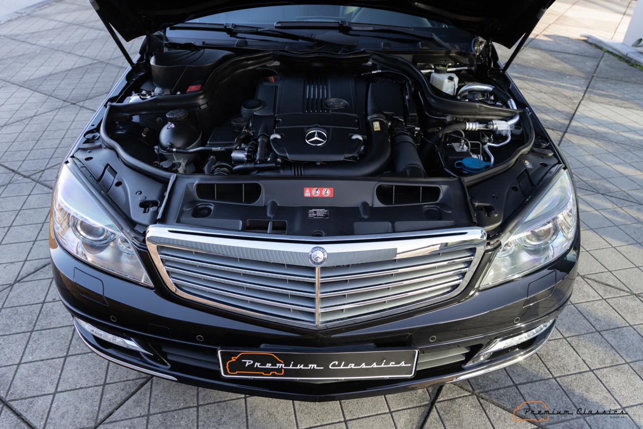 2010 Mercedes - Benz C250 CGI S204