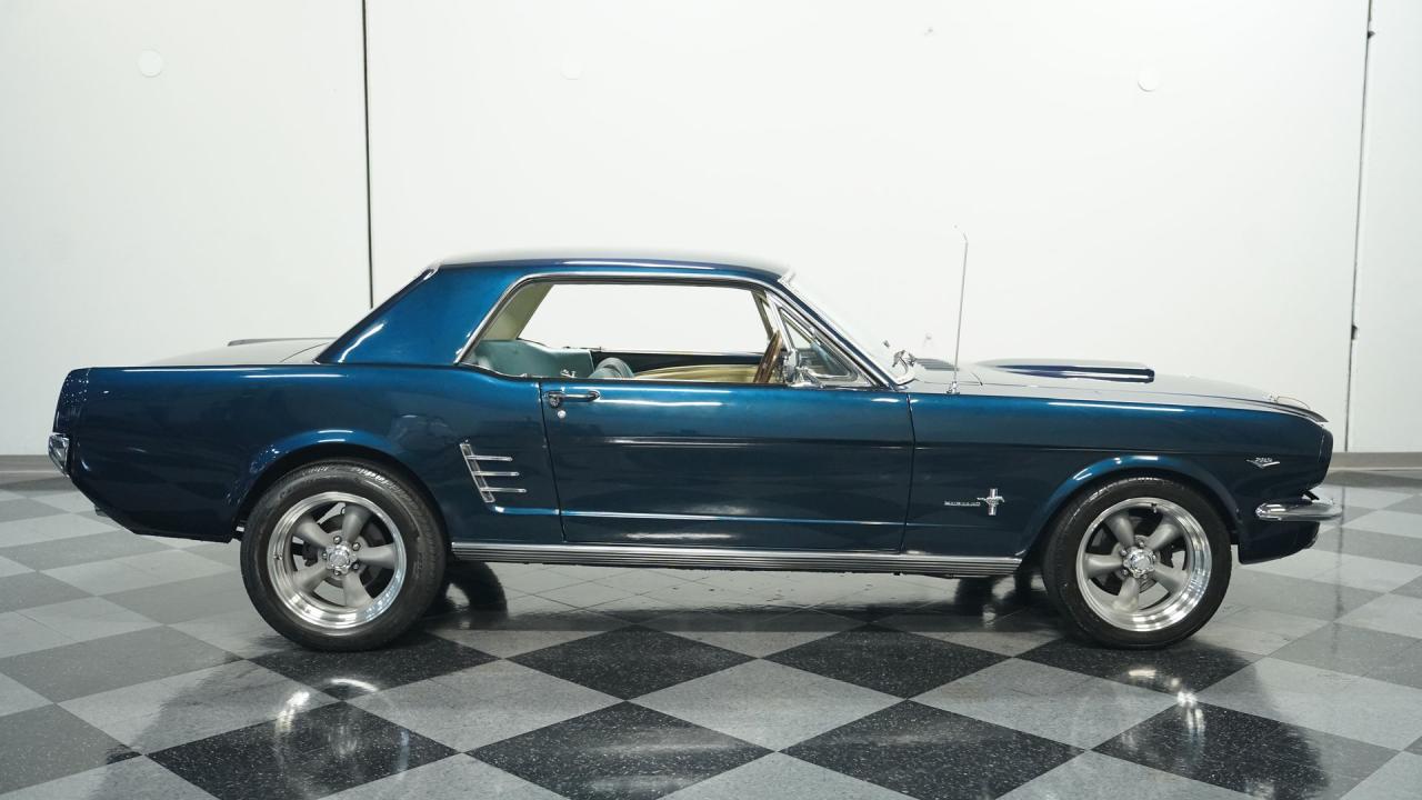 1966 Ford Mustang Restomod