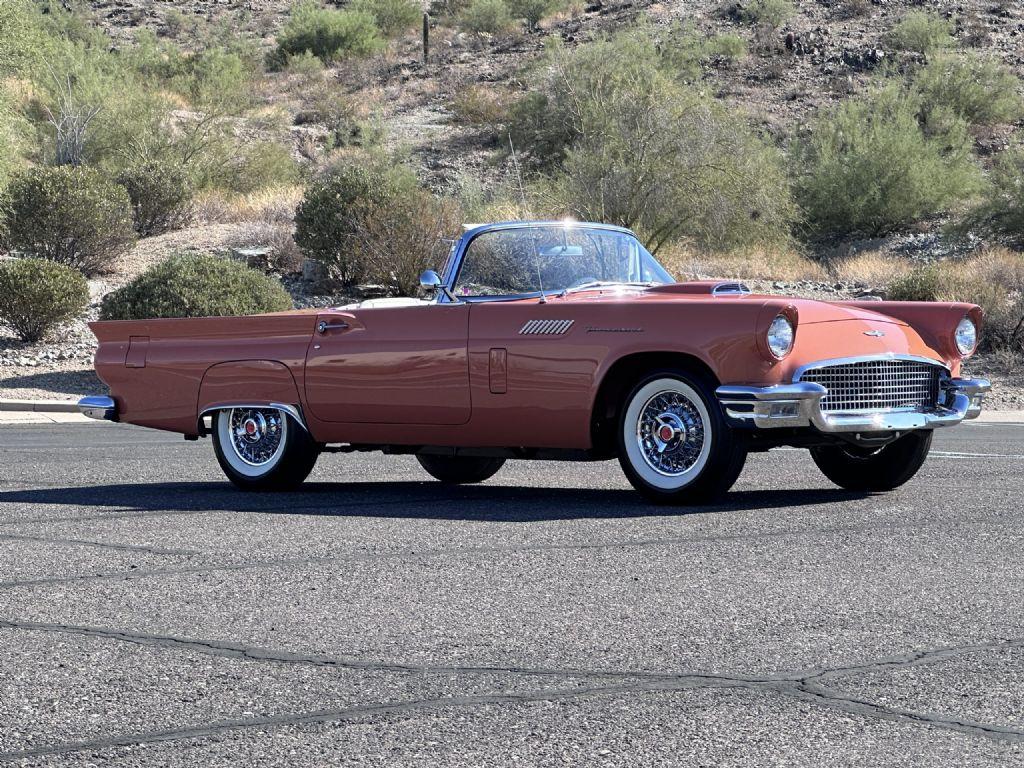 1957 Ford Thunderbird E-CODE