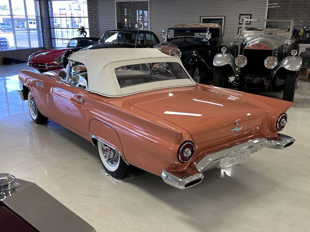 1957 Ford Thunderbird E-CODE