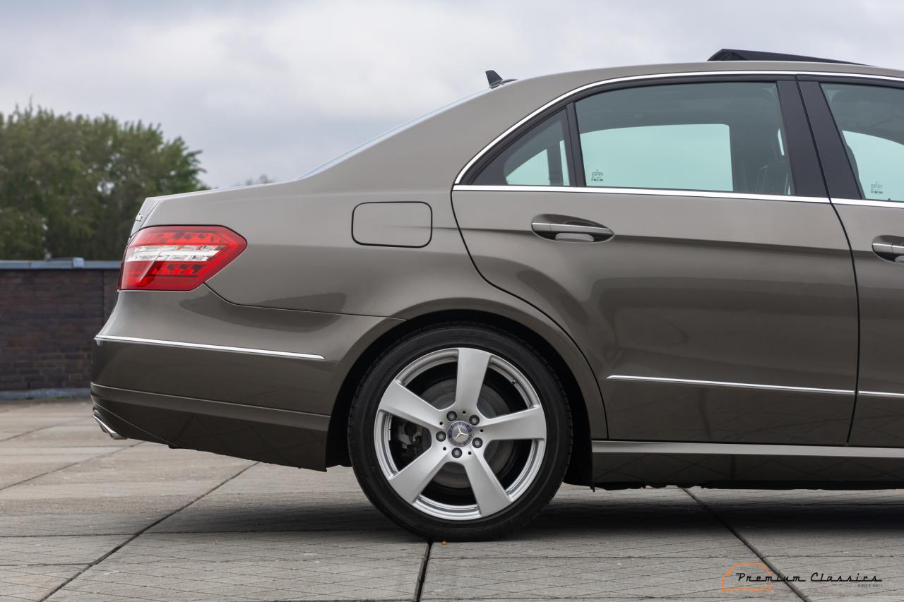 2010 Mercedes - Benz E500 4Matic W212