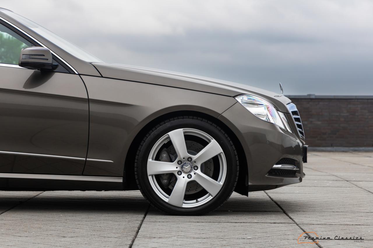 2010 Mercedes - Benz E500 4Matic W212