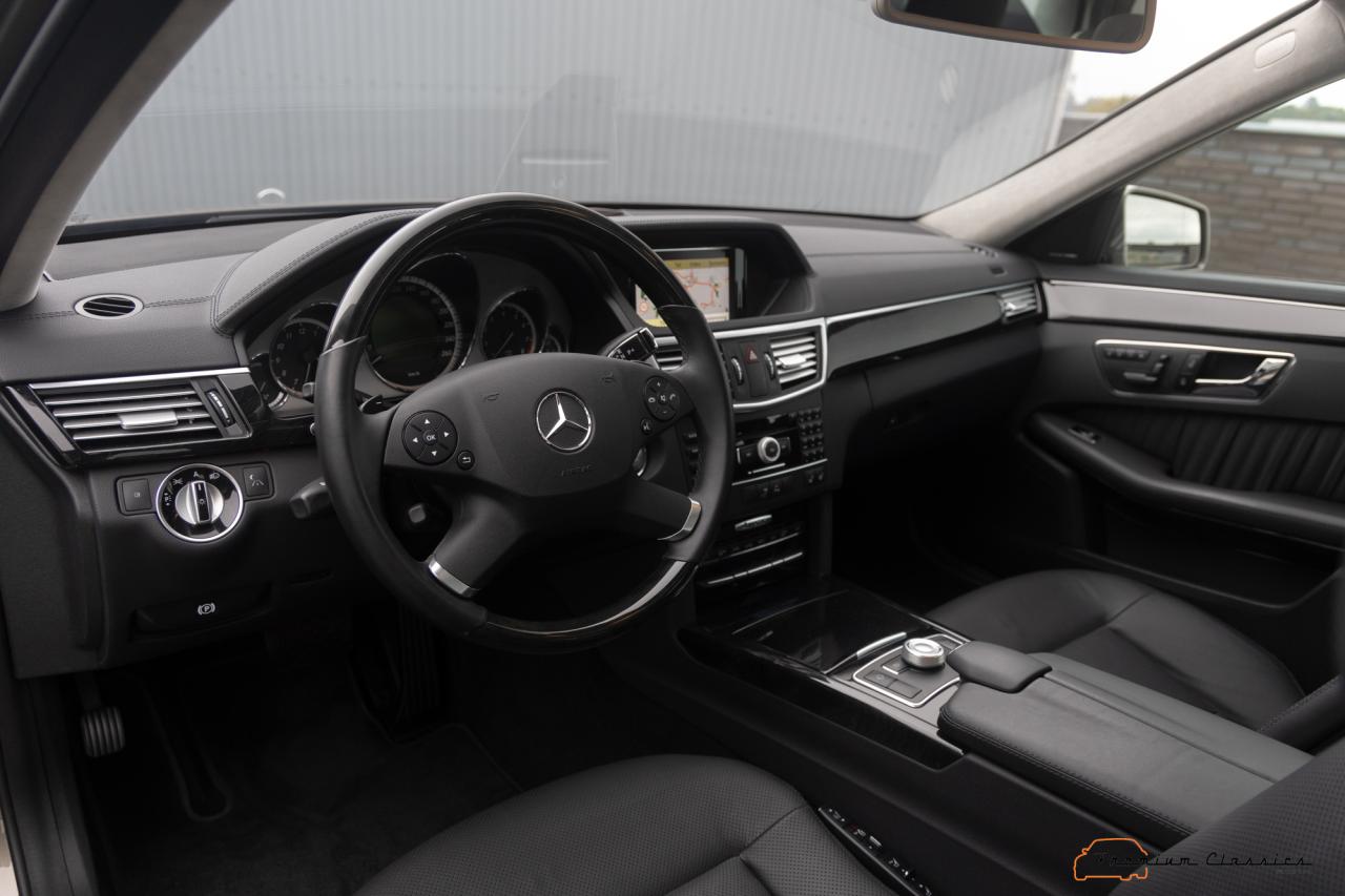 2010 Mercedes - Benz E500 4Matic W212