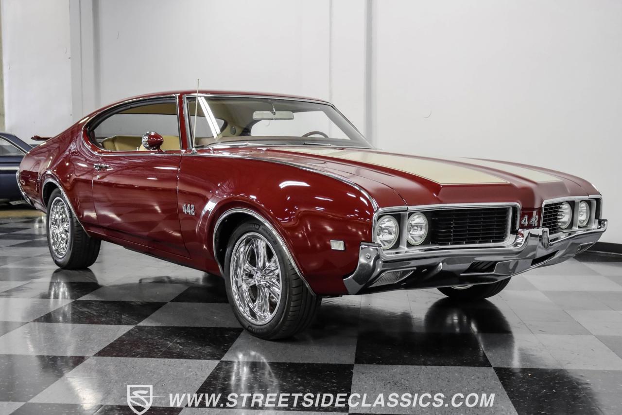 1969 Oldsmobile Cutlass 442 Restomod