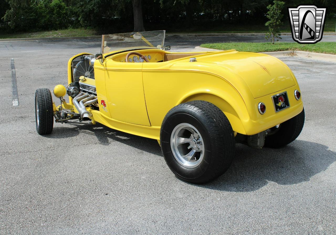 1932 Ford Hot Rod / Hi-Boy