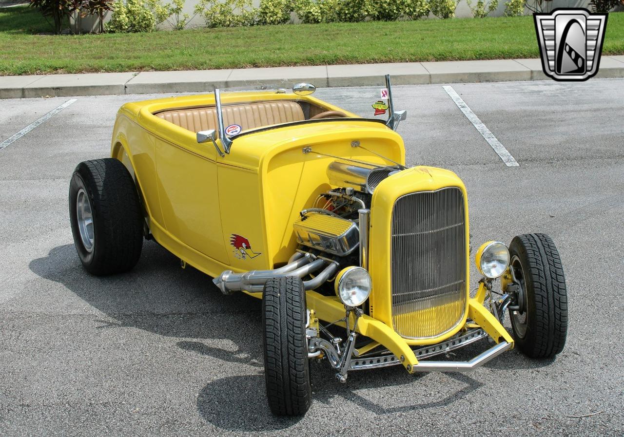 1932 Ford Hot Rod / Hi-Boy