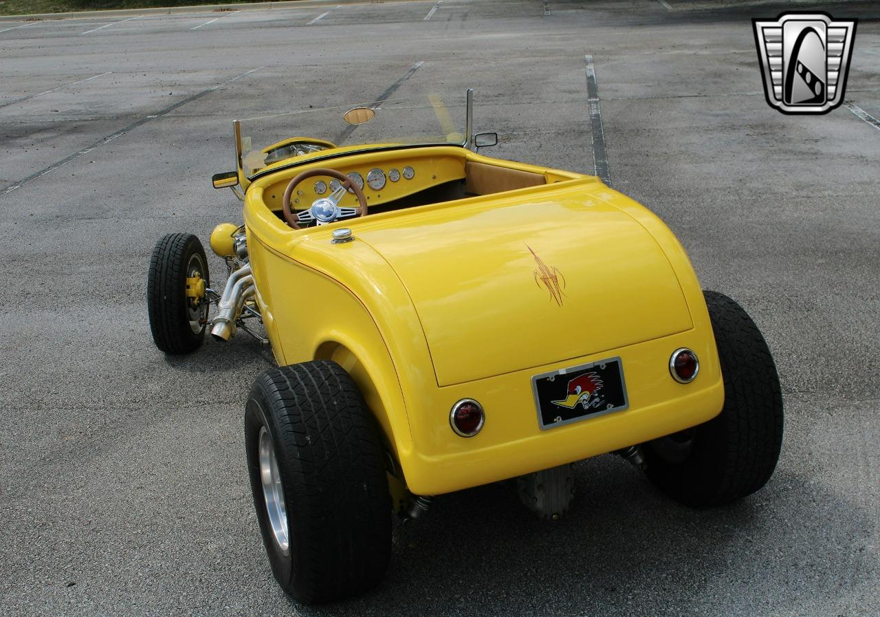 1932 Ford Hot Rod / Hi-Boy