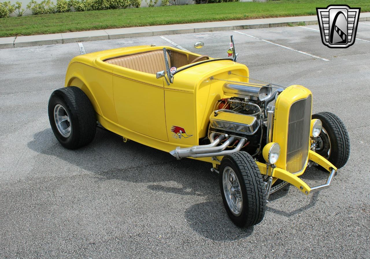 1932 Ford Hot Rod / Hi-Boy