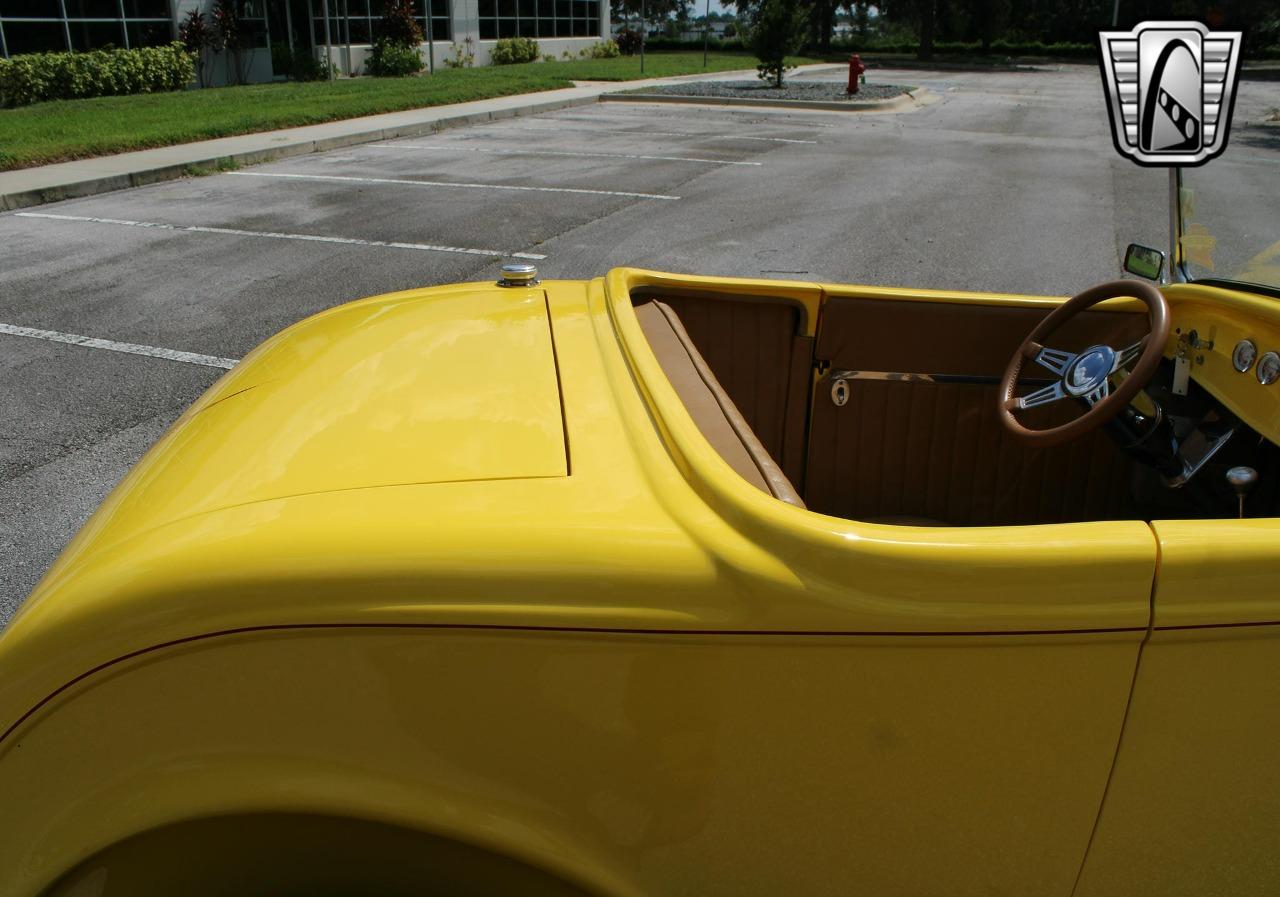 1932 Ford Hot Rod / Hi-Boy