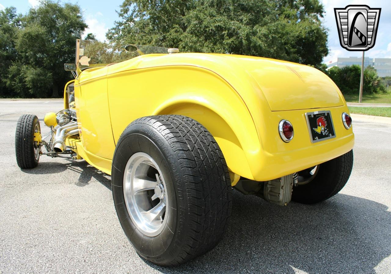 1932 Ford Hot Rod / Hi-Boy