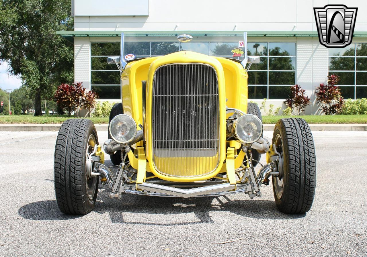 1932 Ford Hot Rod / Hi-Boy