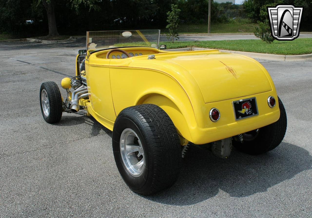 1932 Ford Hot Rod / Hi-Boy