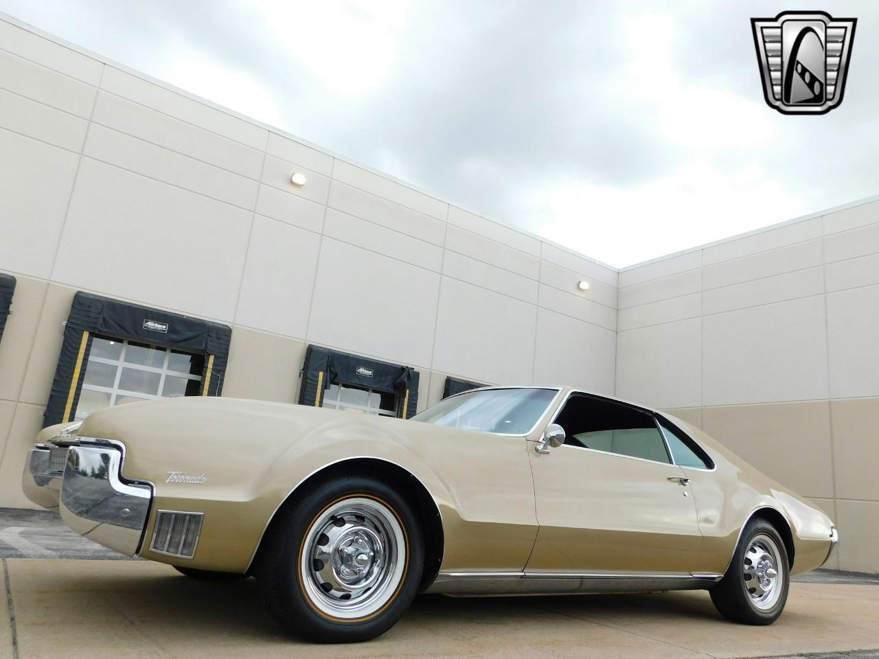 1967 Oldsmobile Toronado