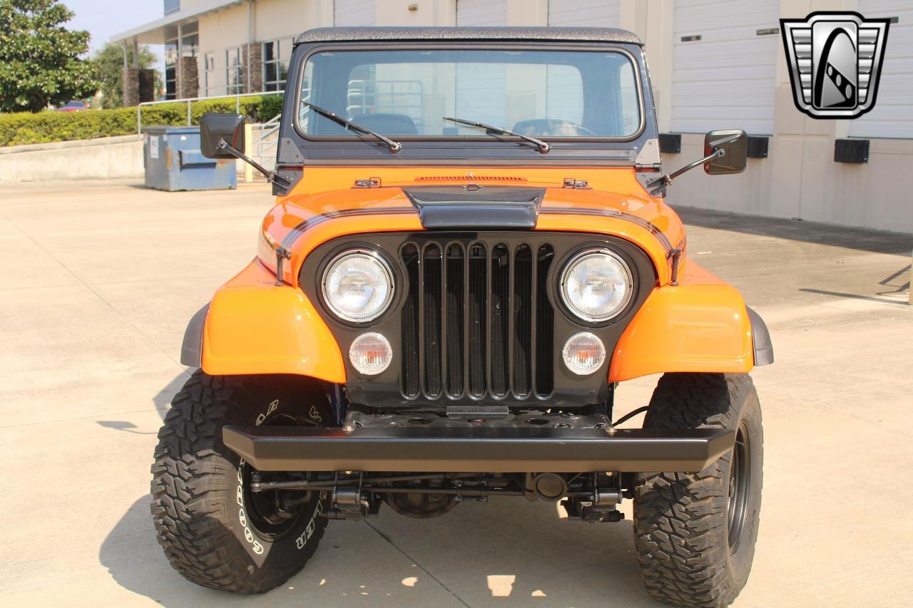 1982 Jeep CJ-8 Scrambler