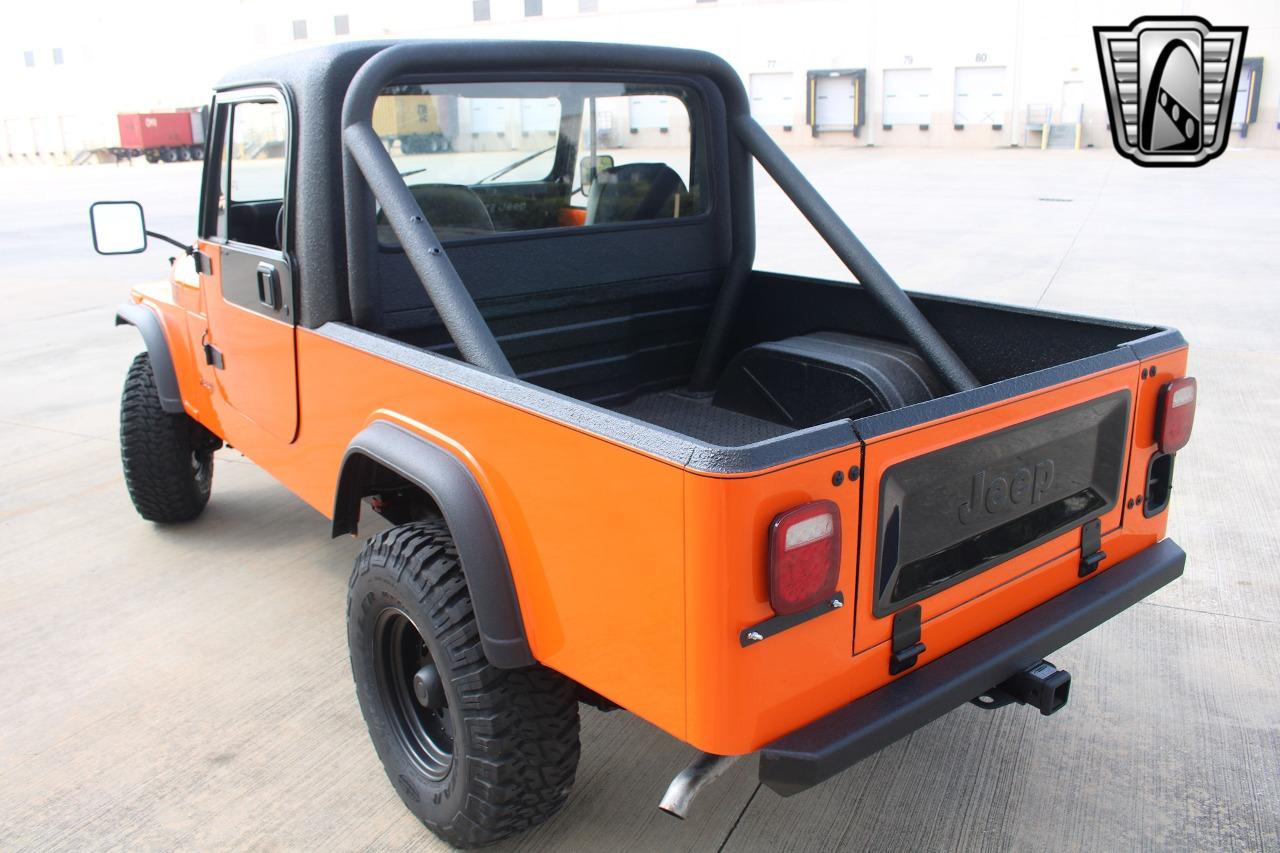 1982 Jeep CJ-8 Scrambler