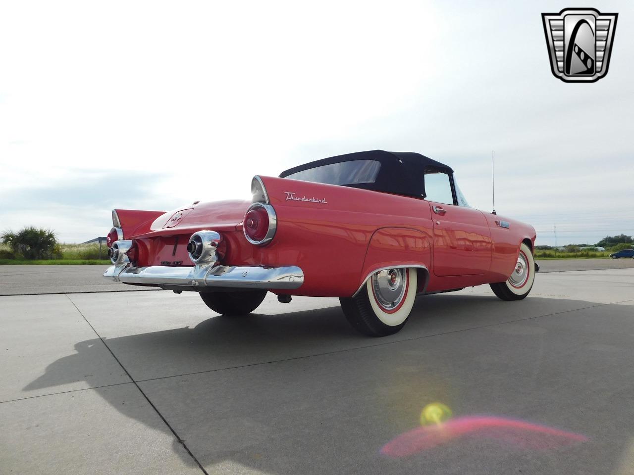 1955 Ford Thunderbird