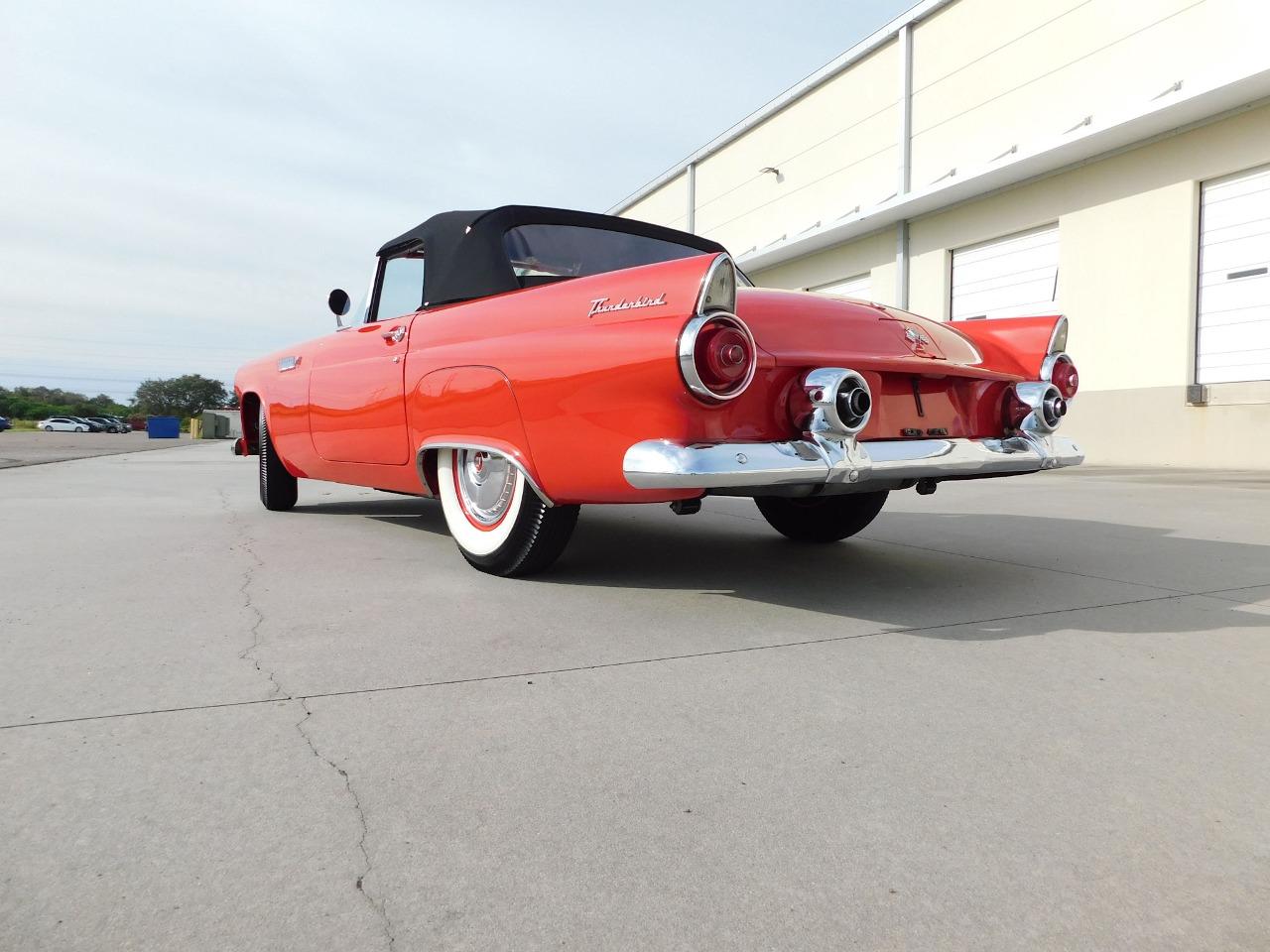 1955 Ford Thunderbird