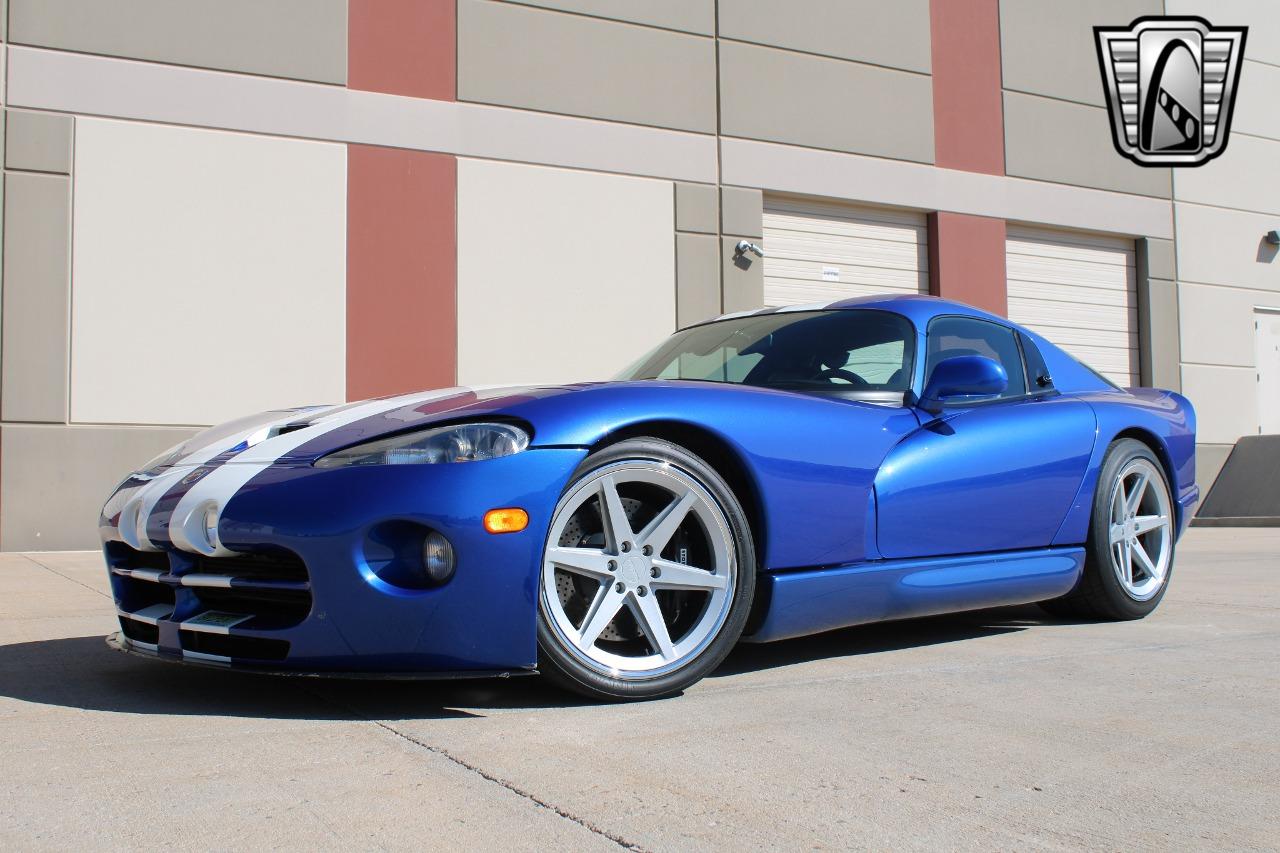 1997 Dodge Viper