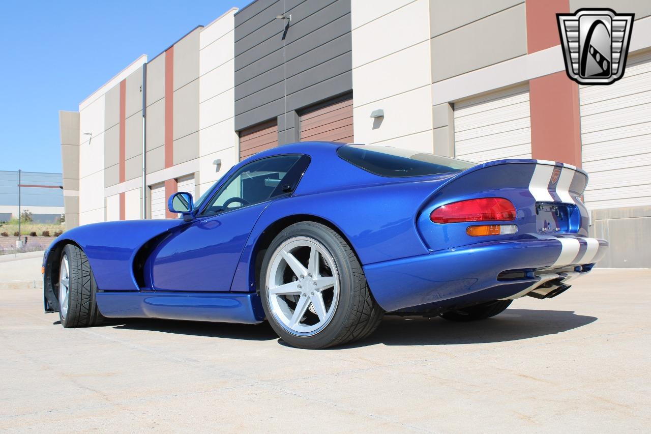 1997 Dodge Viper