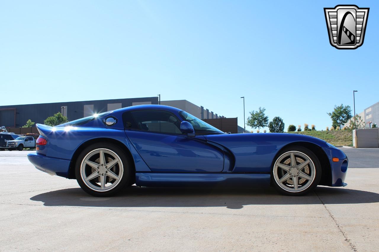 1997 Dodge Viper