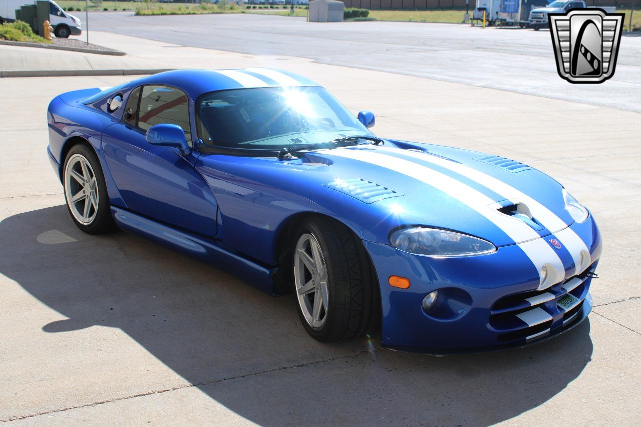 1997 Dodge Viper