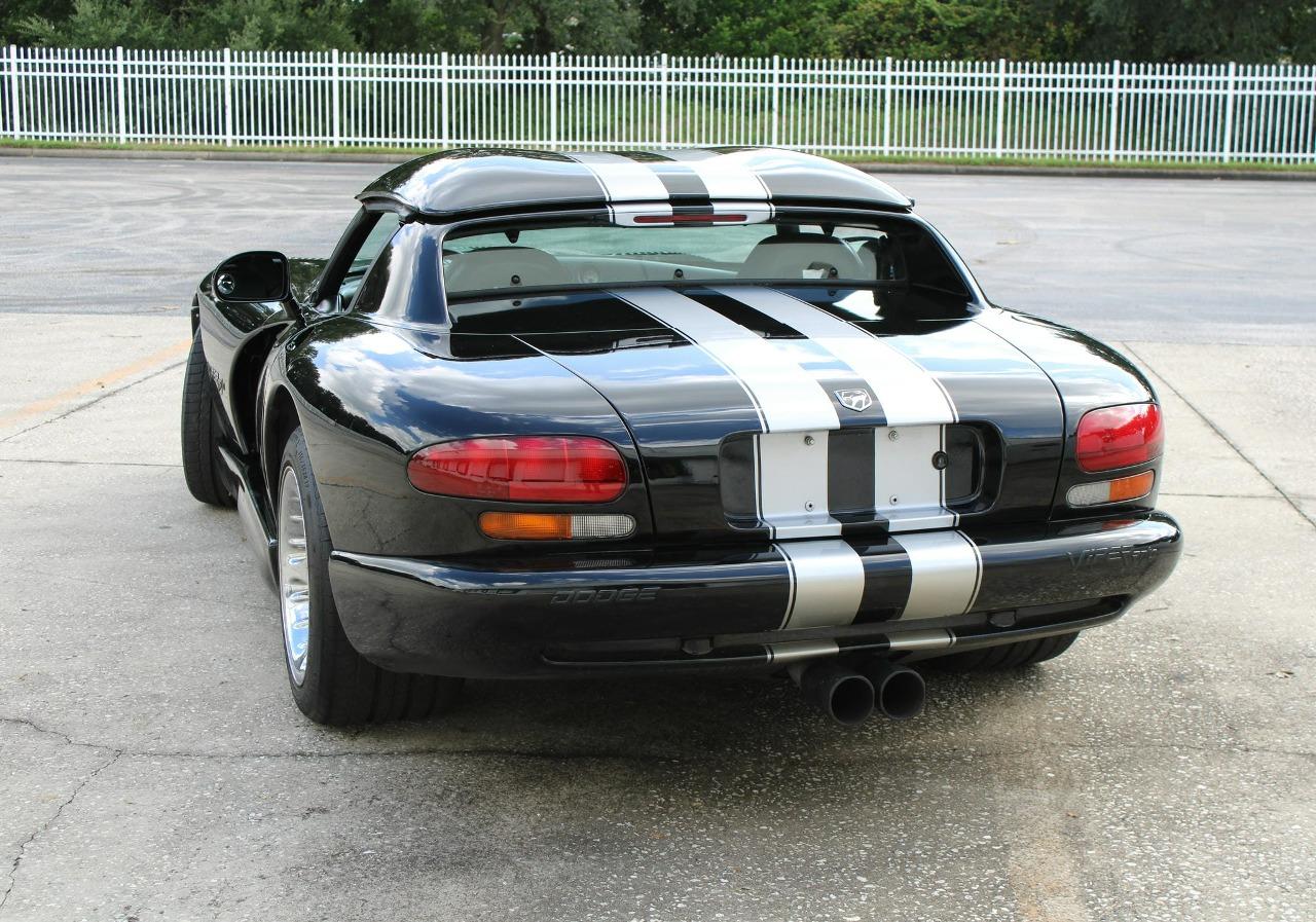 1996 Dodge Viper