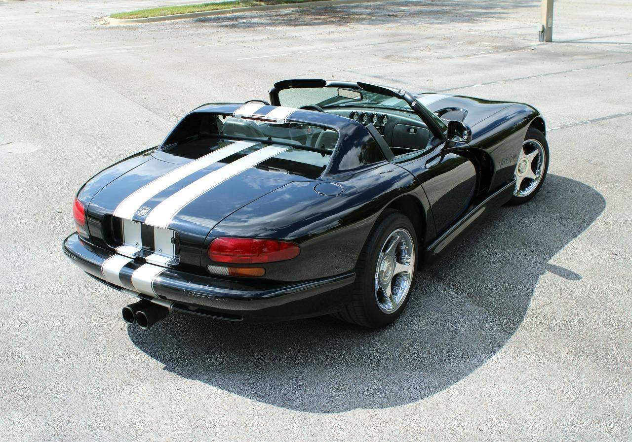 1996 Dodge Viper