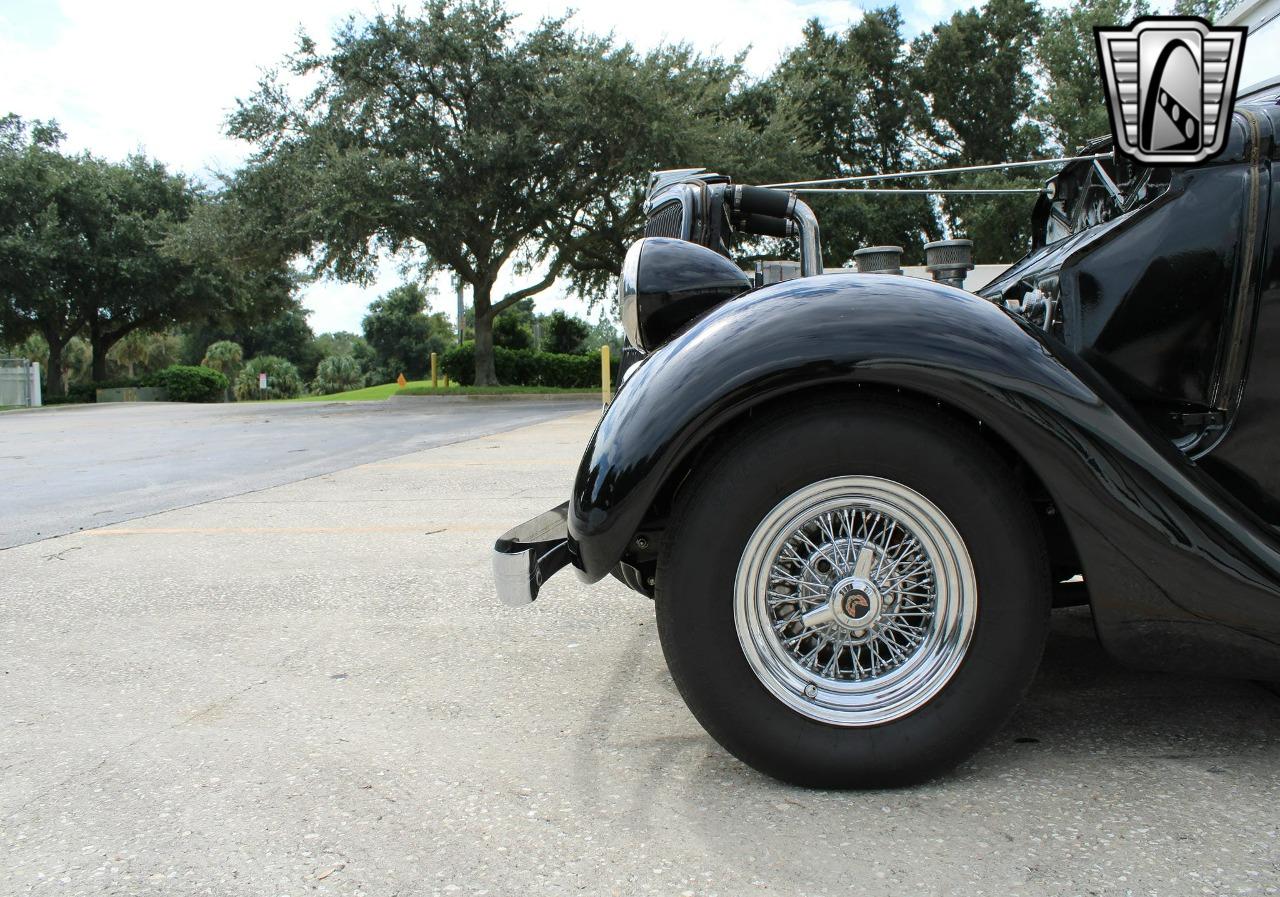 1935 Ford PHAETON