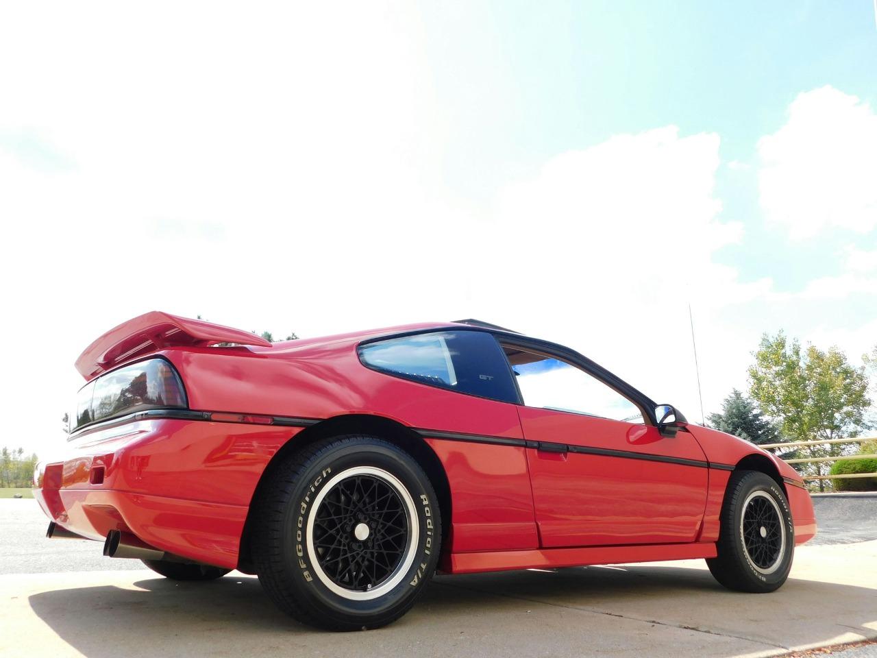 1988 Pontiac Fiero